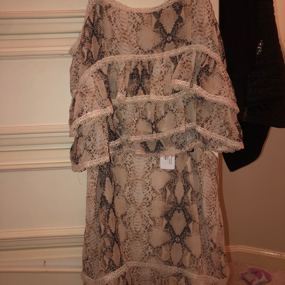 brand new snake skin matching set!!